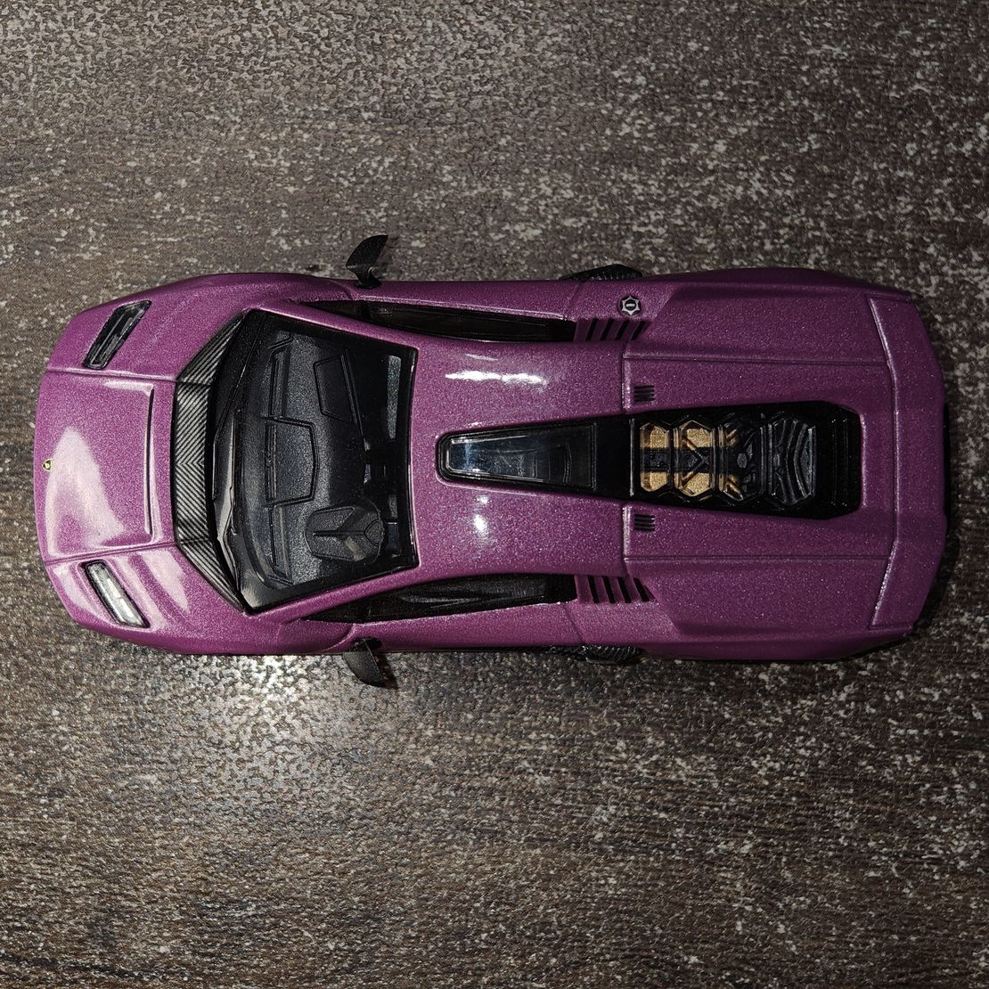 Lamborghini Countach LPI 800-4 Viola 30th - Mini GT - Image 6