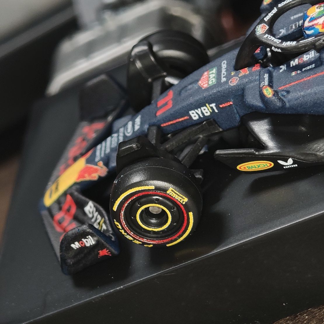 Oracle Red Bull Racing RB20 #11 - Sergio Perez - Image 8