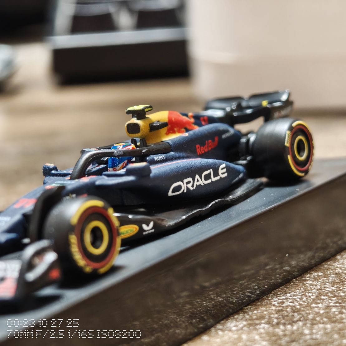Oracle Red Bull Racing RB20 #11 - Sergio Perez
