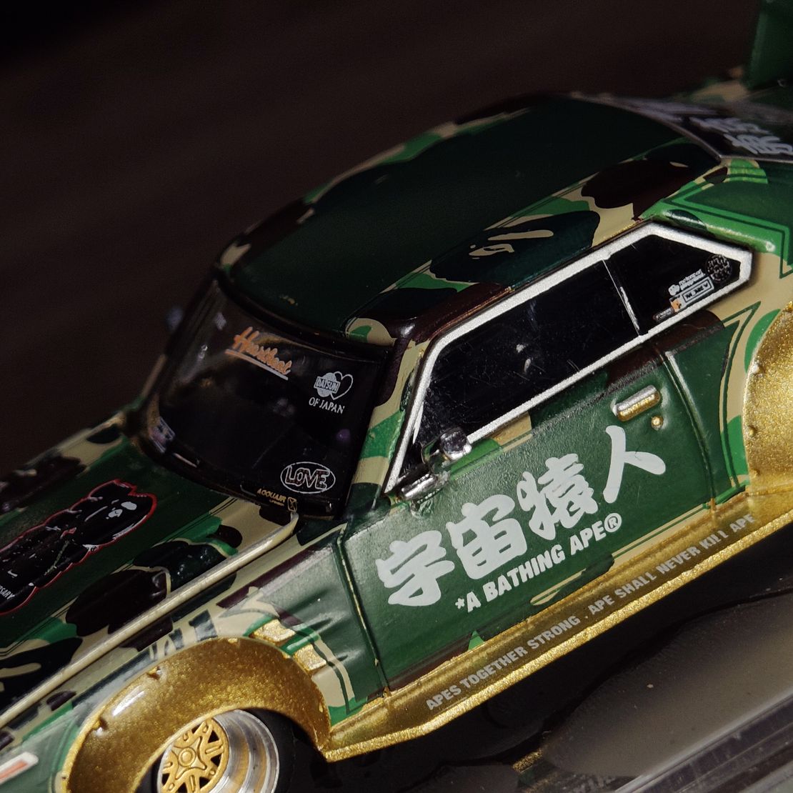 Nissan Skyline C210 Kaido Racer - BAPE 30th Anniversary (Pop Race) - Image 11